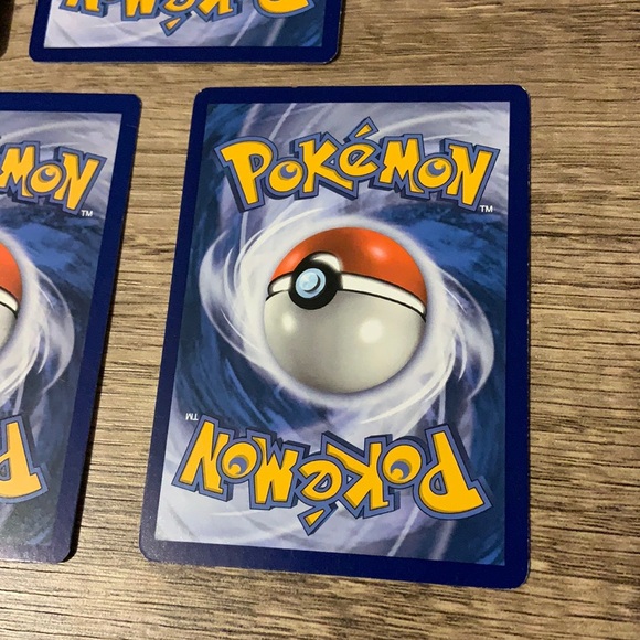 Pokemon TCG Corsola/Lapras/Feebas/Mantine Bundle (8 Cards) - Picture 9 of 12